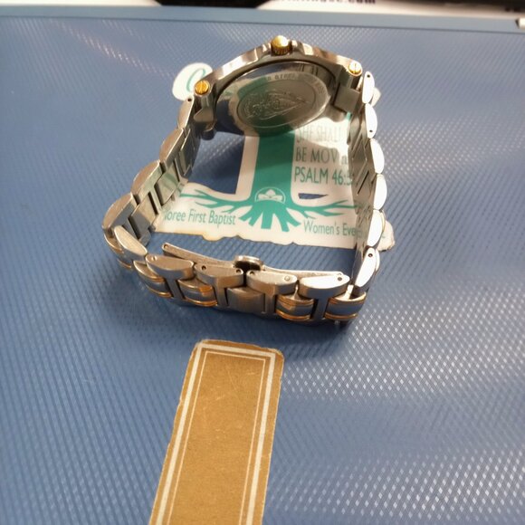 Diamond Gucci Men's Watch - Picture 2 of 2